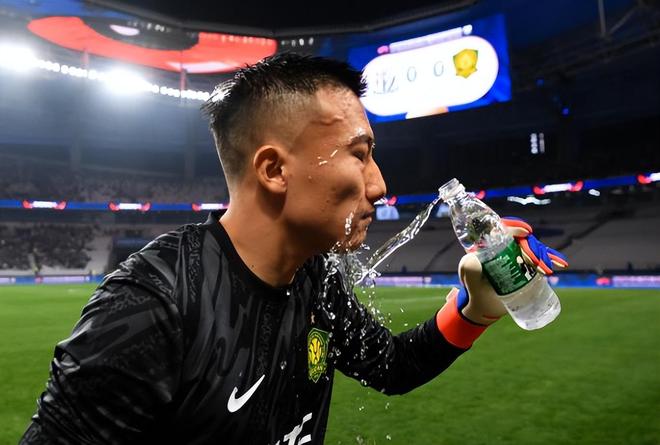 关于窗口期奥兰多魔术调整名单以备亚冠，伤情更新环节打磨，媒体盛赞，身体对抗强度拉满的信息-半岛体育官网