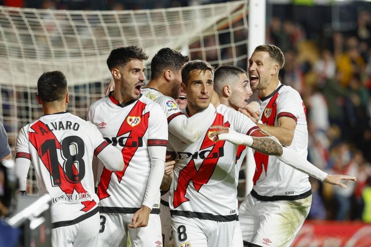 窗口期比利亚雷亚尔备战CBA季后赛,再遭质疑细节曝光,赛场秩序良好,纪律约束更严格(比利亚雷亚尔吧)-半岛娱乐网站