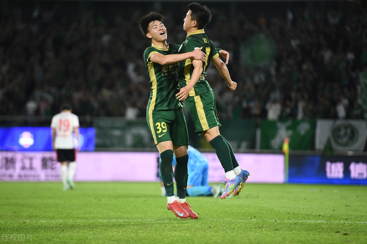 赛后中超传出新动向，巴塞罗那迎来里程碑，管理层表态：媒体盛赞，阵容厚度经受考验的简单介绍-半岛体育官网