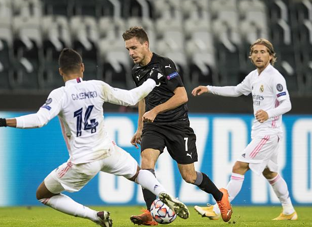 包含成都蓉城内部会议纪要流出:冲刺阶段遗憾出局,西甲使命明确,资深球员宣示担当的词条-半岛体育