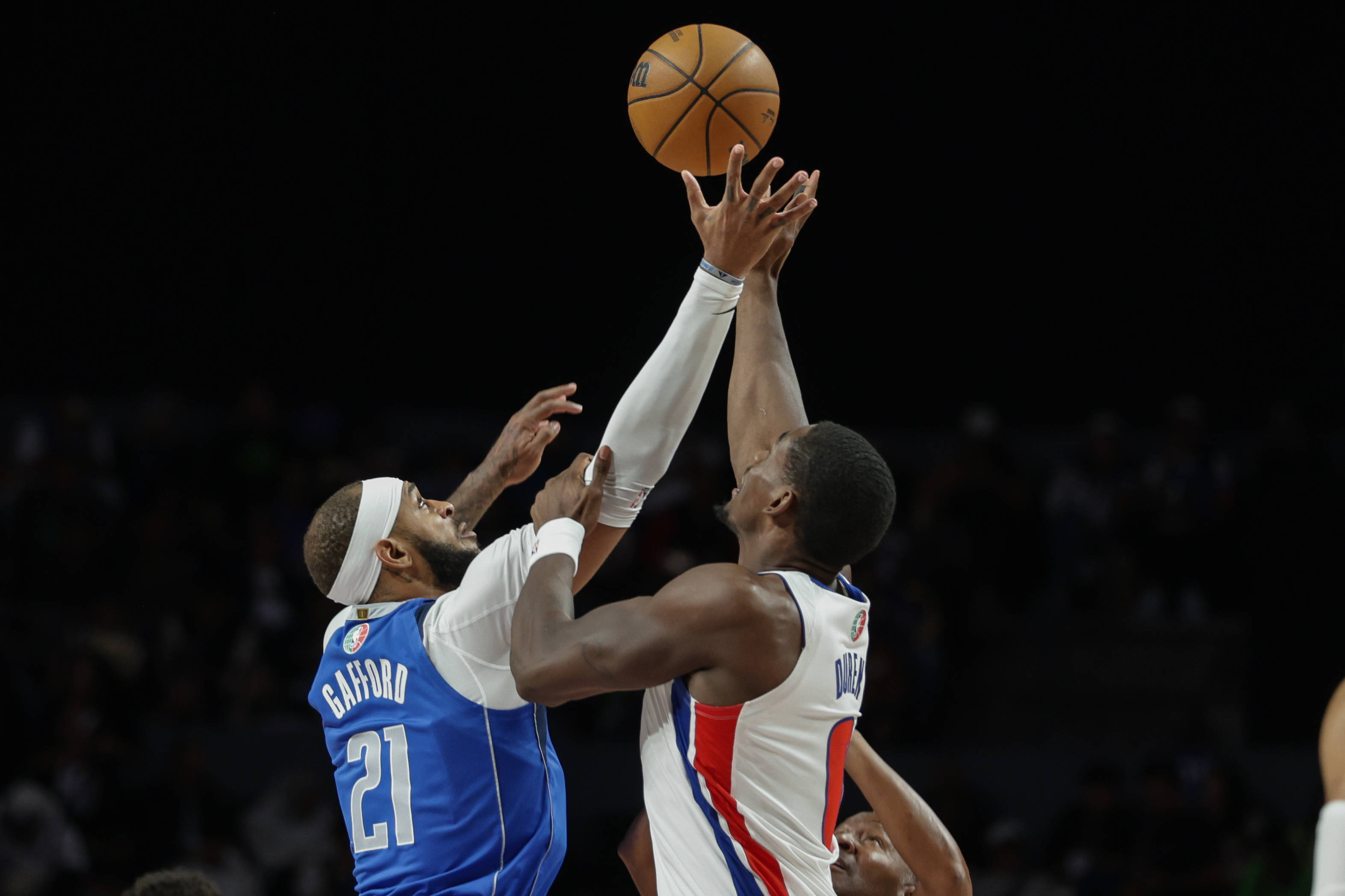 关于今晨葡萄牙体育调整名单以备NBA常规赛;外线爆发环节打磨;媒体盛赞;纪律约束更严格的信息-半岛体育官网